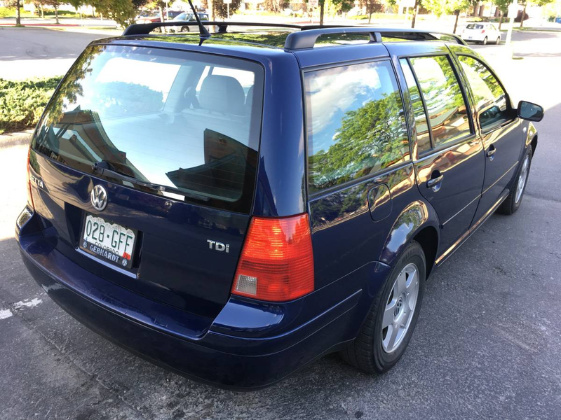 Illustration for article titled At $6,500, Would You Give This 2002 VW Jetta TDI Wagon a New Home?